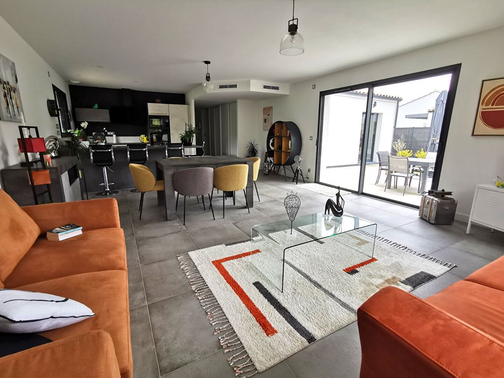 Achat maison à vendre 3 chambres 107 m² - Talmont-Saint-Hilaire