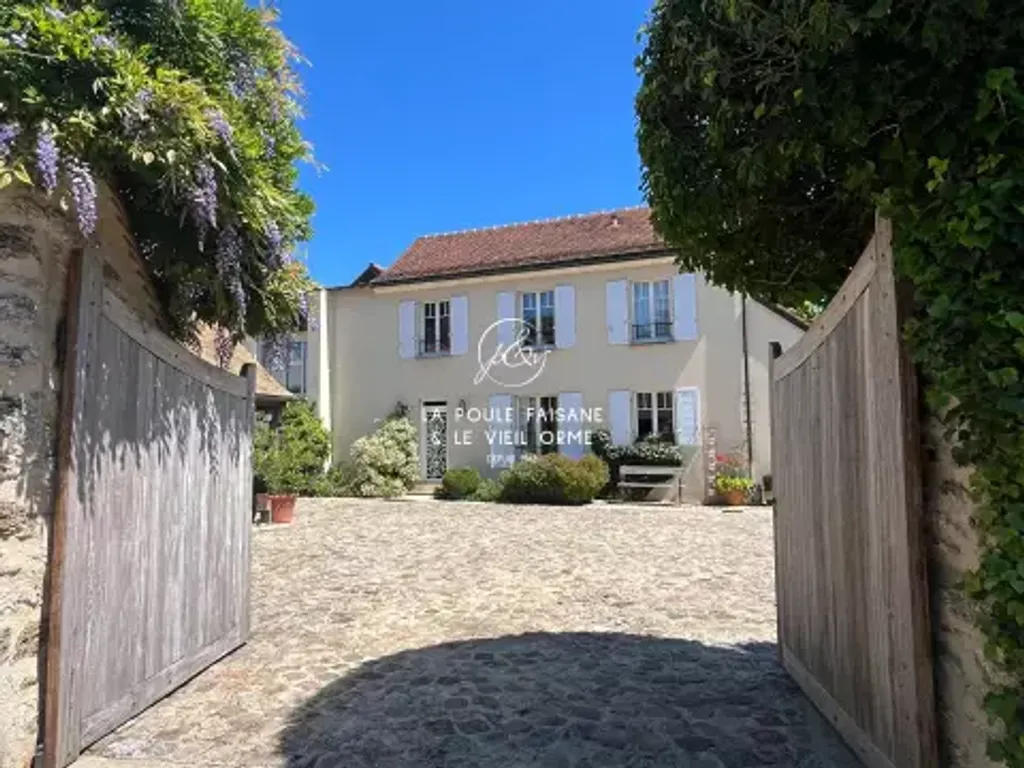 Achat maison à vendre 4 chambres 210 m² - Montfort-l'Amaury