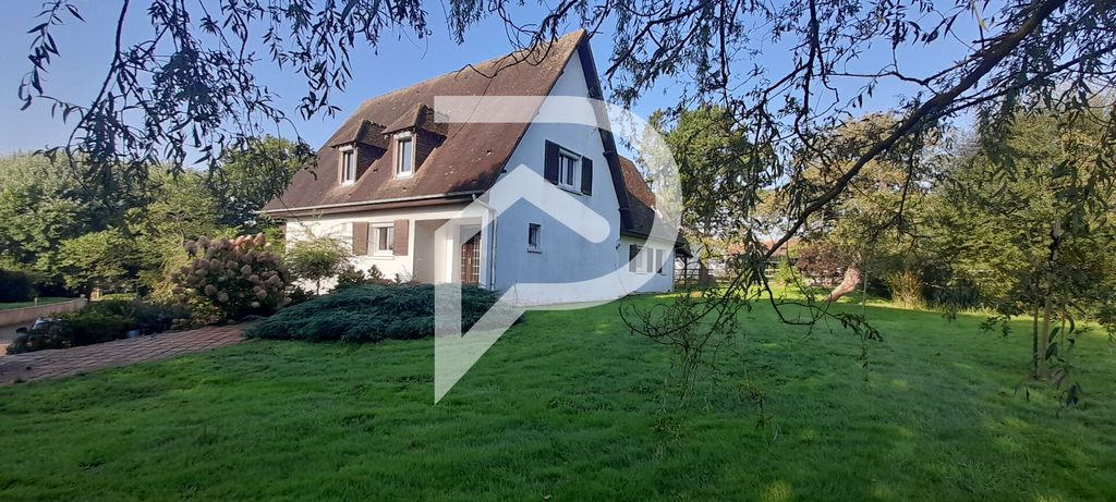 Achat maison à vendre 4 chambres 224 m² - Grand-Bourgtheroulde