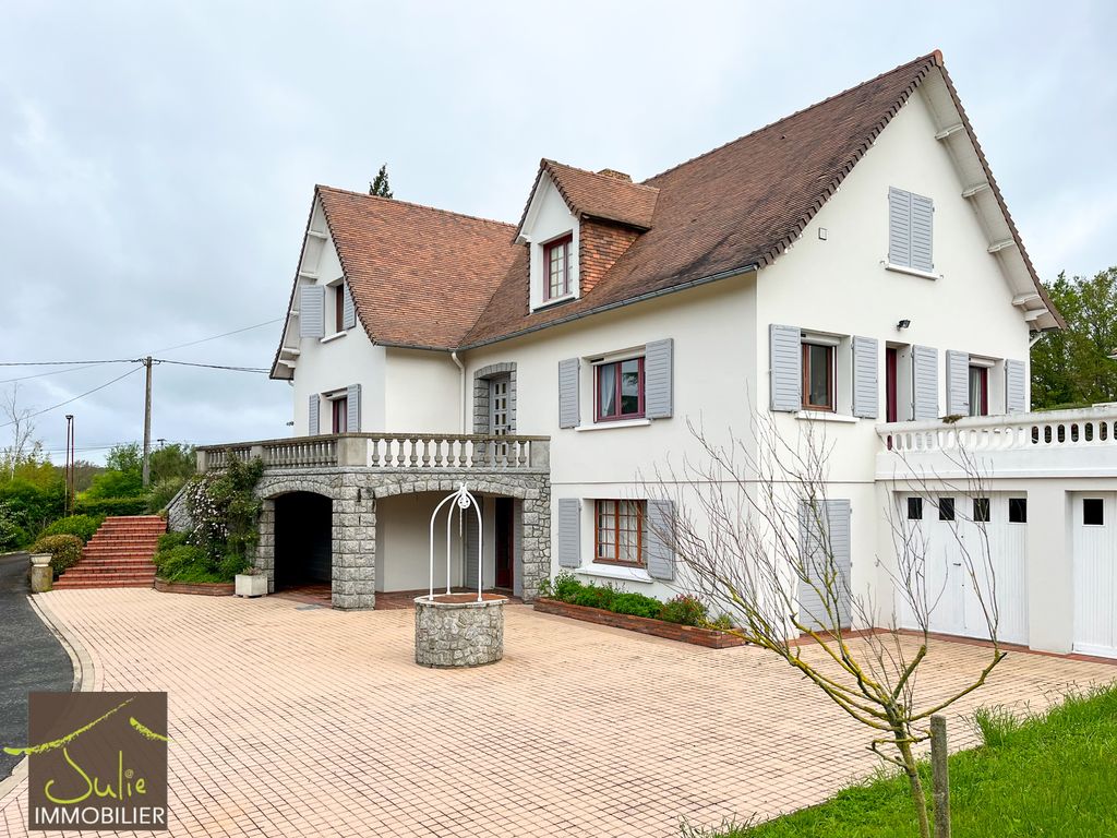 Achat maison à vendre 4 chambres 191 m² - Bressuire