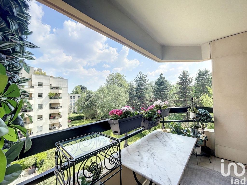 Achat appartement à vendre 2 pièces 53 m² - Suresnes