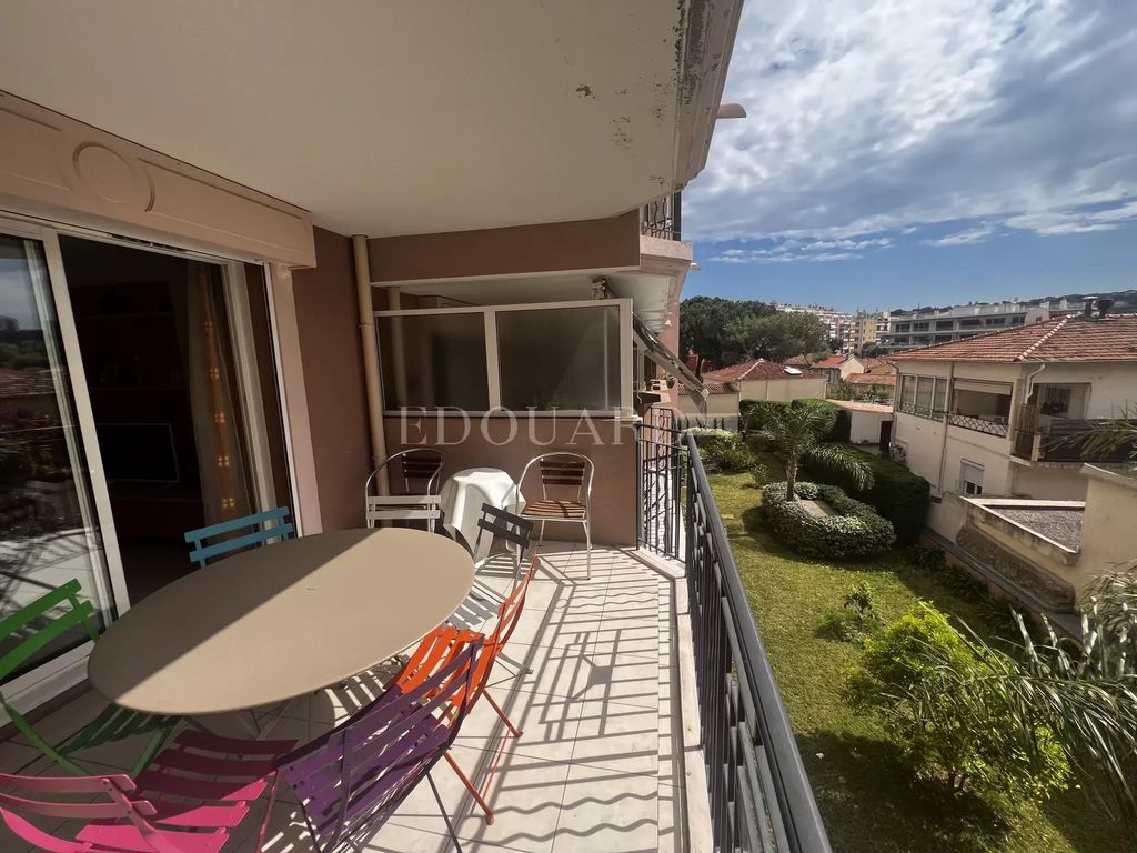 Achat appartement à vendre 3 pièces 66 m² - Roquebrune-Cap-Martin