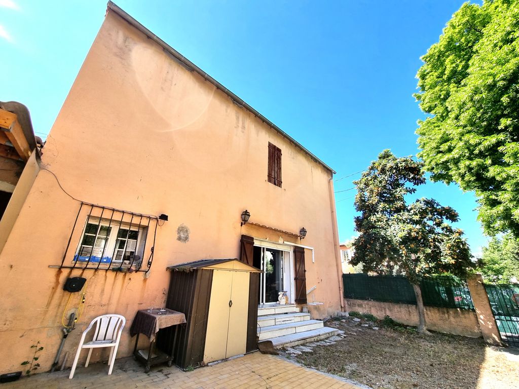 Achat maison à vendre 5 chambres 150 m² - Marseille 5ème arrondissement