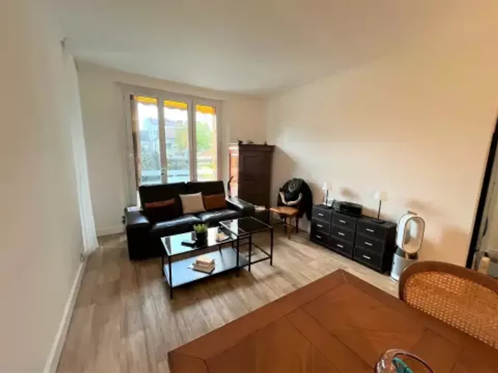 Achat appartement à vendre 2 pièces 43 m² - Saint-Maur-des-Fossés