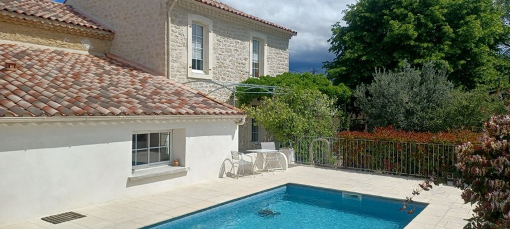 Achat maison à vendre 3 chambres 217 m² - Carpentras