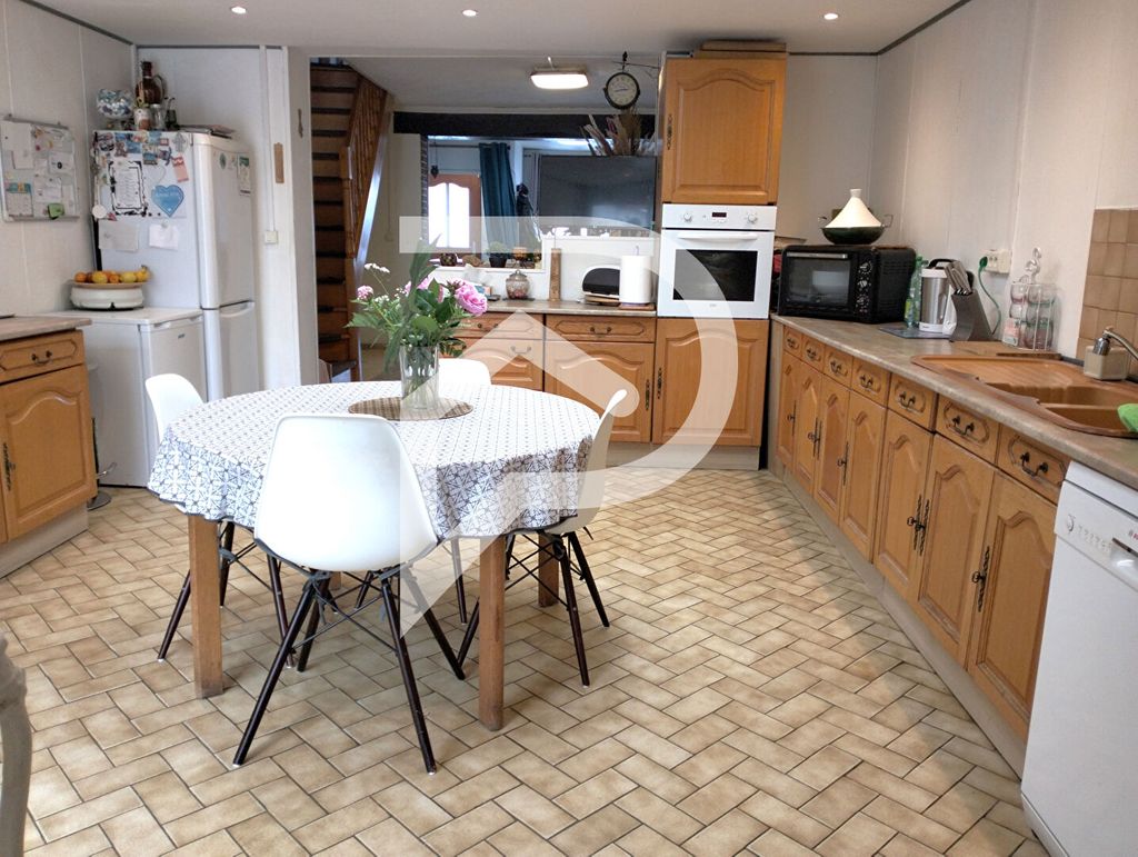 Achat maison à vendre 4 chambres 110 m² - Petite-Forêt