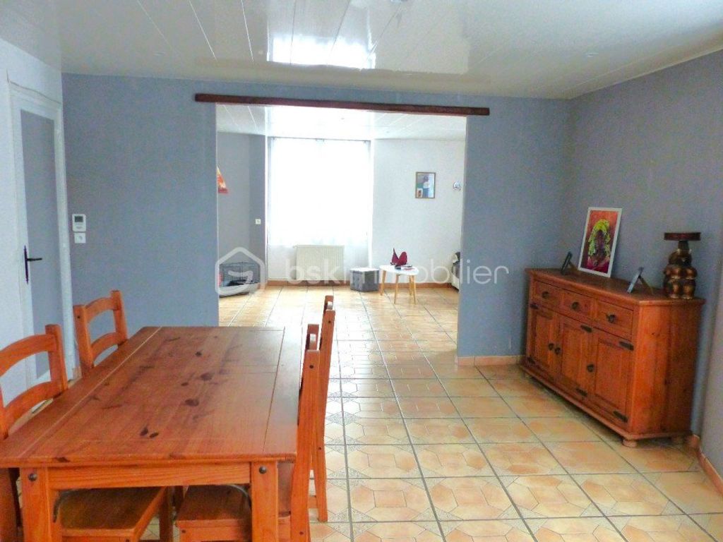 Achat maison à vendre 4 chambres 150 m² - Brienon-sur-Armançon