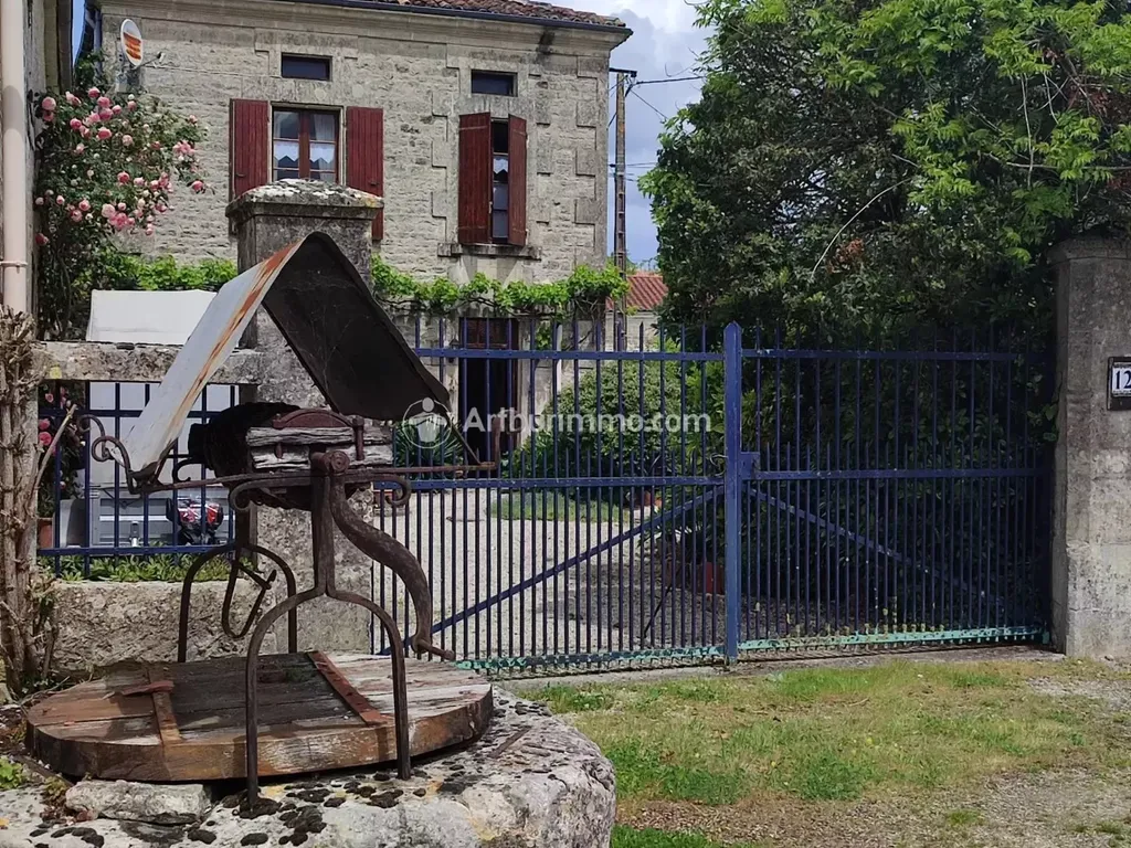 Achat maison 3 chambre(s) - Saint-Georges-de-Longuepierre