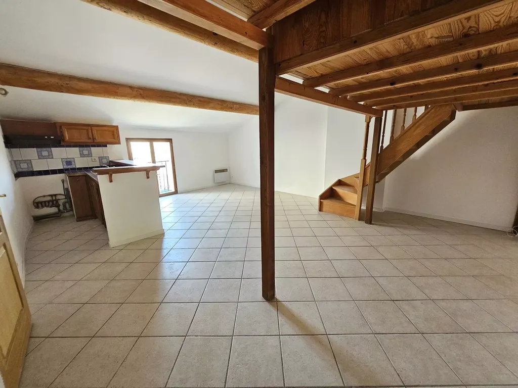 Achat appartement à vendre 2 pièces 64 m² - Mérindol