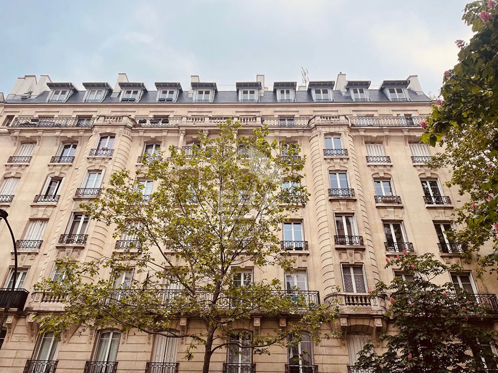 Achat appartement à vendre 3 pièces 55 m² - Paris 19ème arrondissement