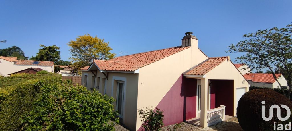 Achat maison à vendre 2 chambres 84 m² - Sainte-Pazanne