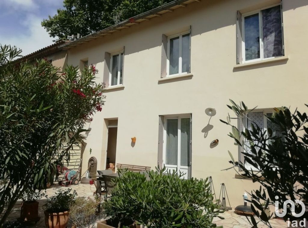 Achat maison à vendre 3 chambres 128 m² - Avignon