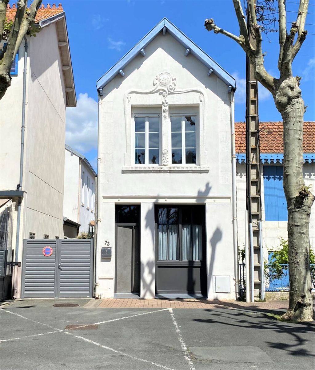 Achat maison à vendre 2 chambres 93 m² - Châtelaillon-Plage