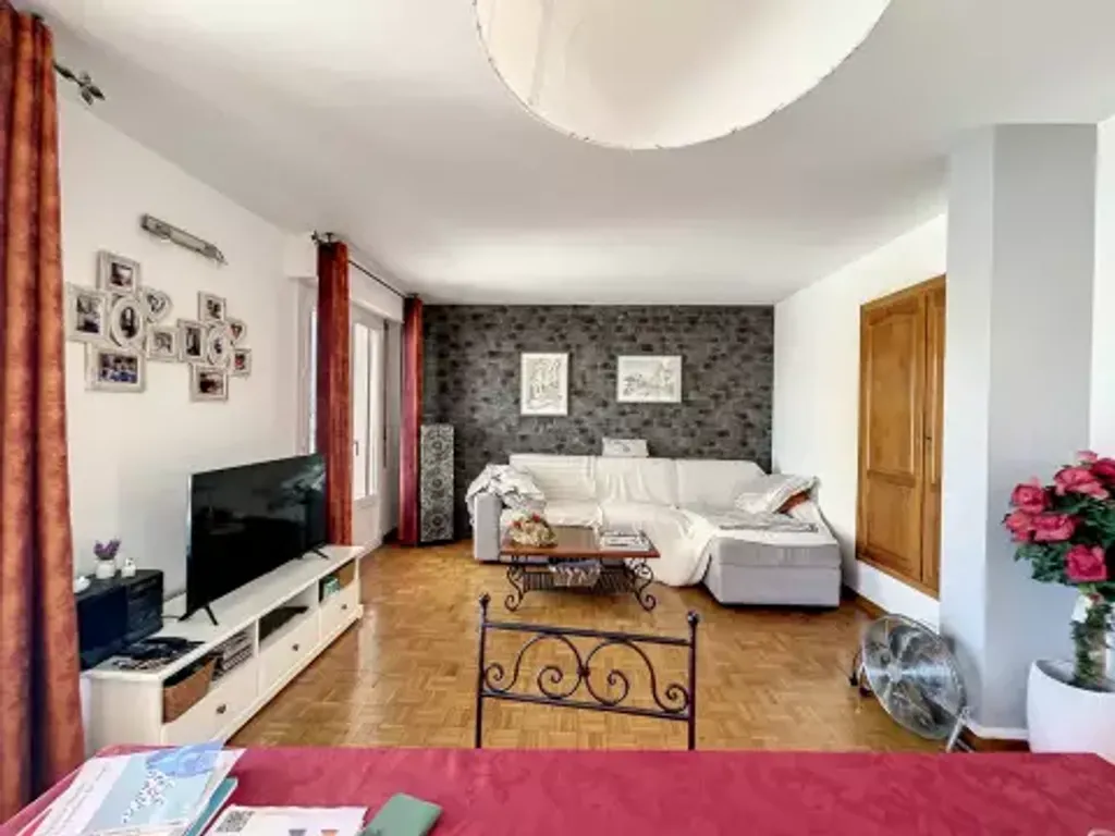 Achat appartement à vendre 3 pièces 64 m² - Carry-le-Rouet