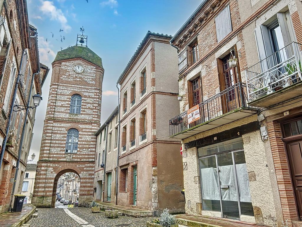 Achat maison à vendre 3 chambres 175 m² - Auvillar