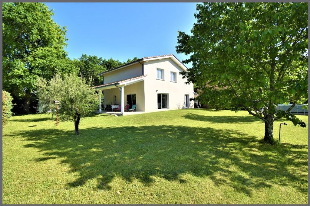 Achat maison à vendre 4 chambres 171 m² - Léognan