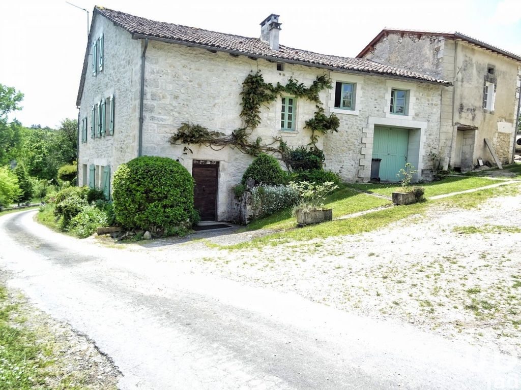 Achat maison à vendre 4 chambres 230 m² - Mareuil en Périgord