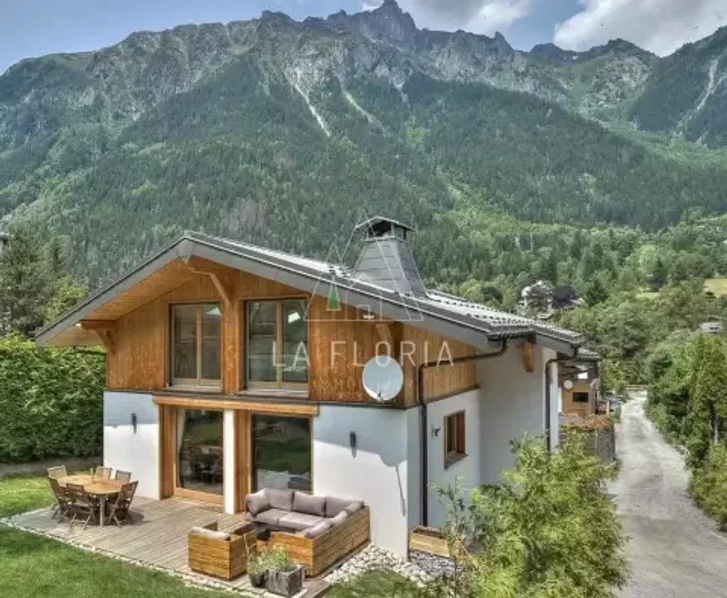 Achat maison à vendre 5 chambres 250 m² - Chamonix-Mont-Blanc
