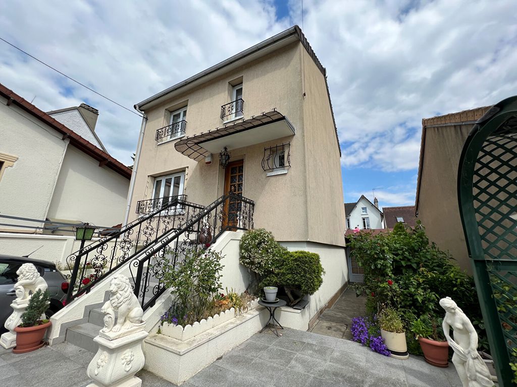 Achat maison à vendre 3 chambres 120 m² - Saint-Brice-sous-Forêt