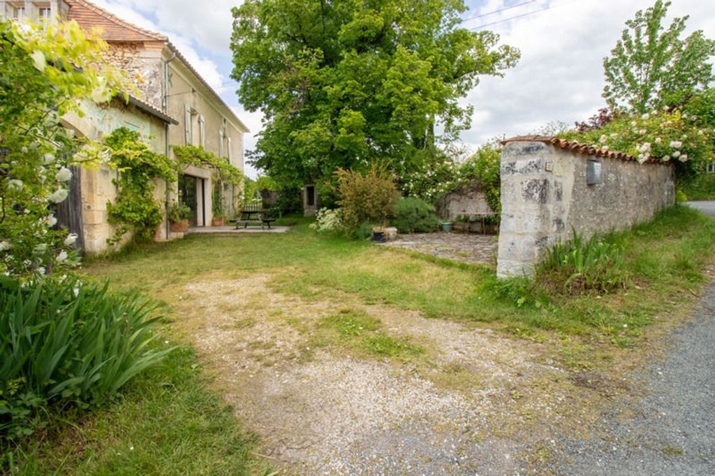 Achat maison à vendre 4 chambres 174 m² - Tocane-Saint-Apre