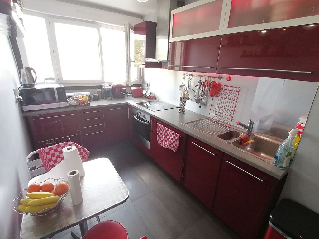 Achat appartement à vendre 3 pièces 67 m² - Noisy-le-Sec