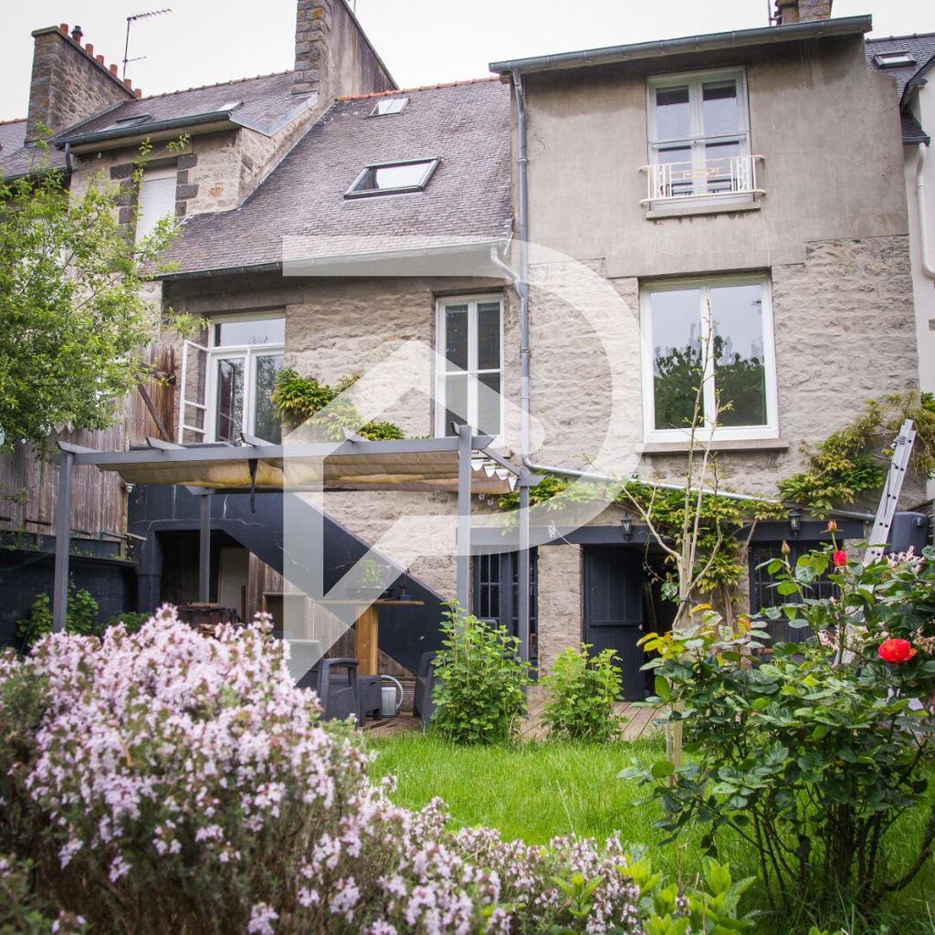 Achat maison à vendre 5 chambres 130 m² - Saint-Brieuc