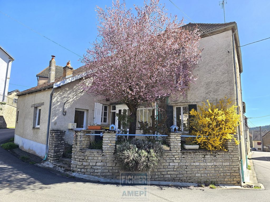 Achat maison à vendre 5 chambres 160 m² - Nuits-Saint-Georges