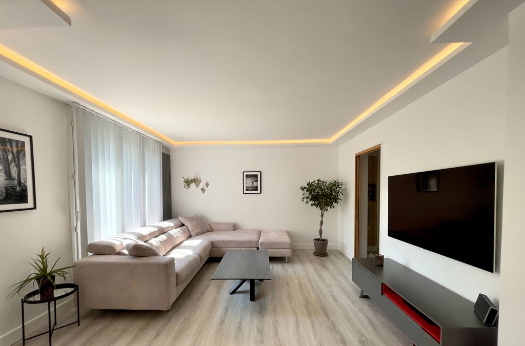 Achat appartement à vendre 5 pièces 82 m² - Livry-Gargan
