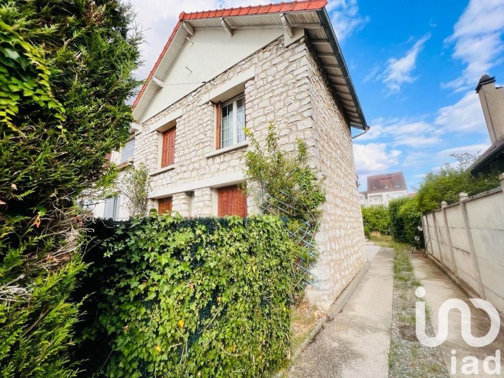 Achat maison à vendre 4 chambres 109 m² - Melun