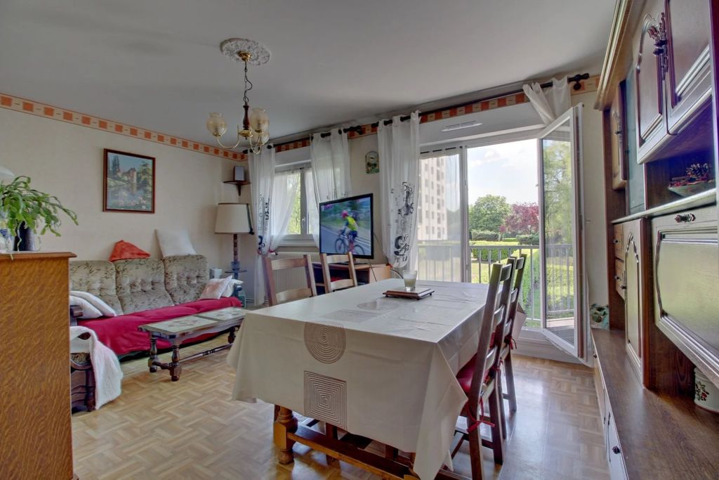 Achat appartement à vendre 3 pièces 64 m² - Les Mureaux