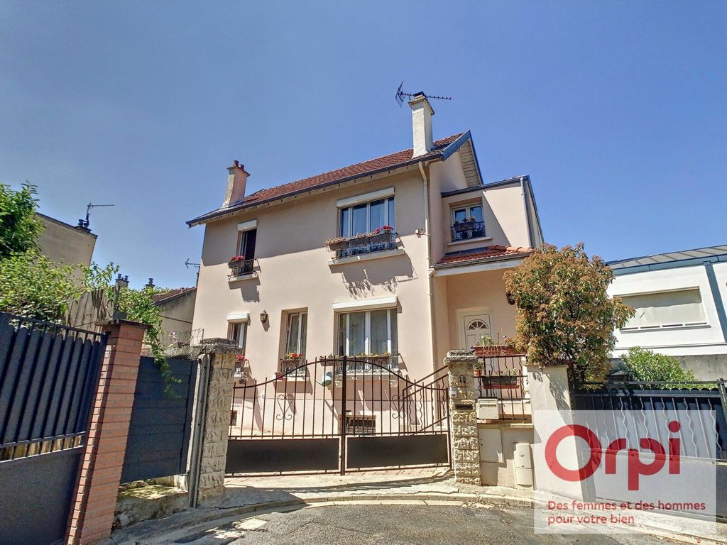 Achat maison à vendre 3 chambres 103 m² - Issy-les-Moulineaux