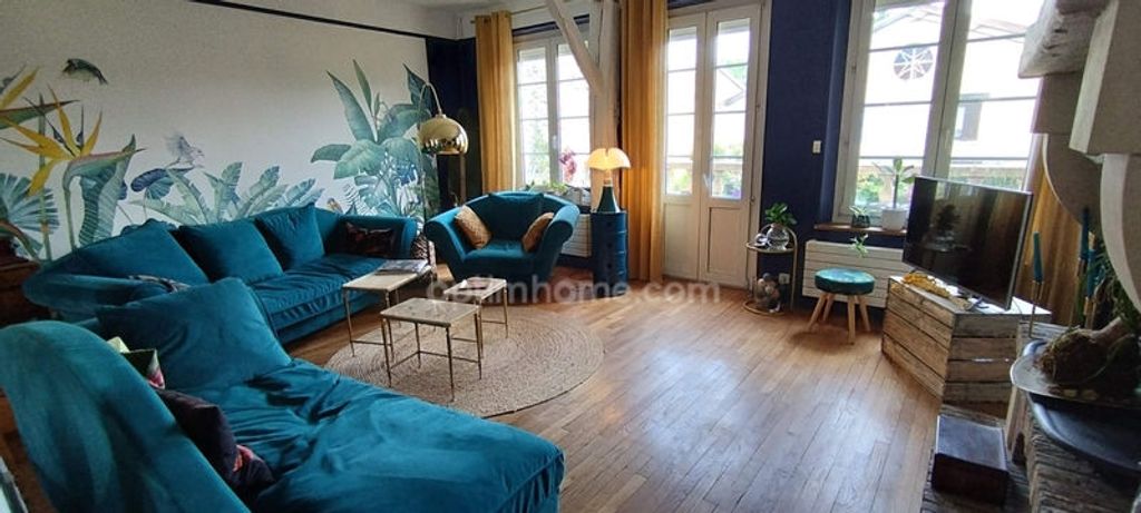 Achat maison à vendre 4 chambres 185 m² - Lisle-en-Rigault