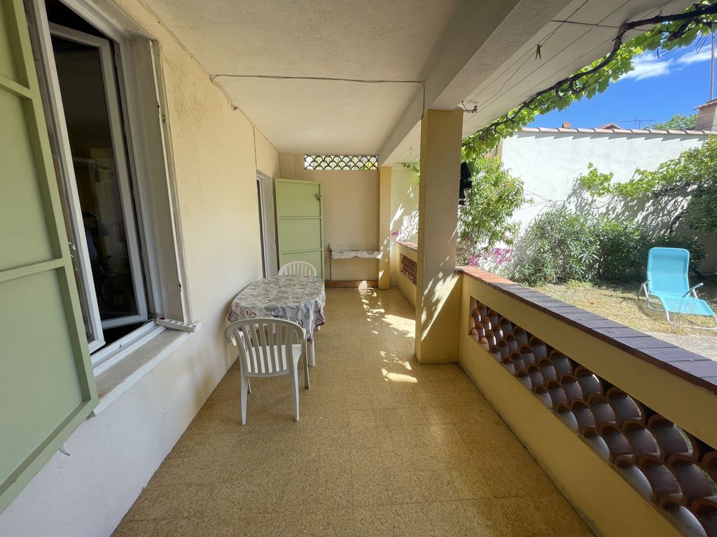 Achat appartement à vendre 4 pièces 60 m² - Fréjus