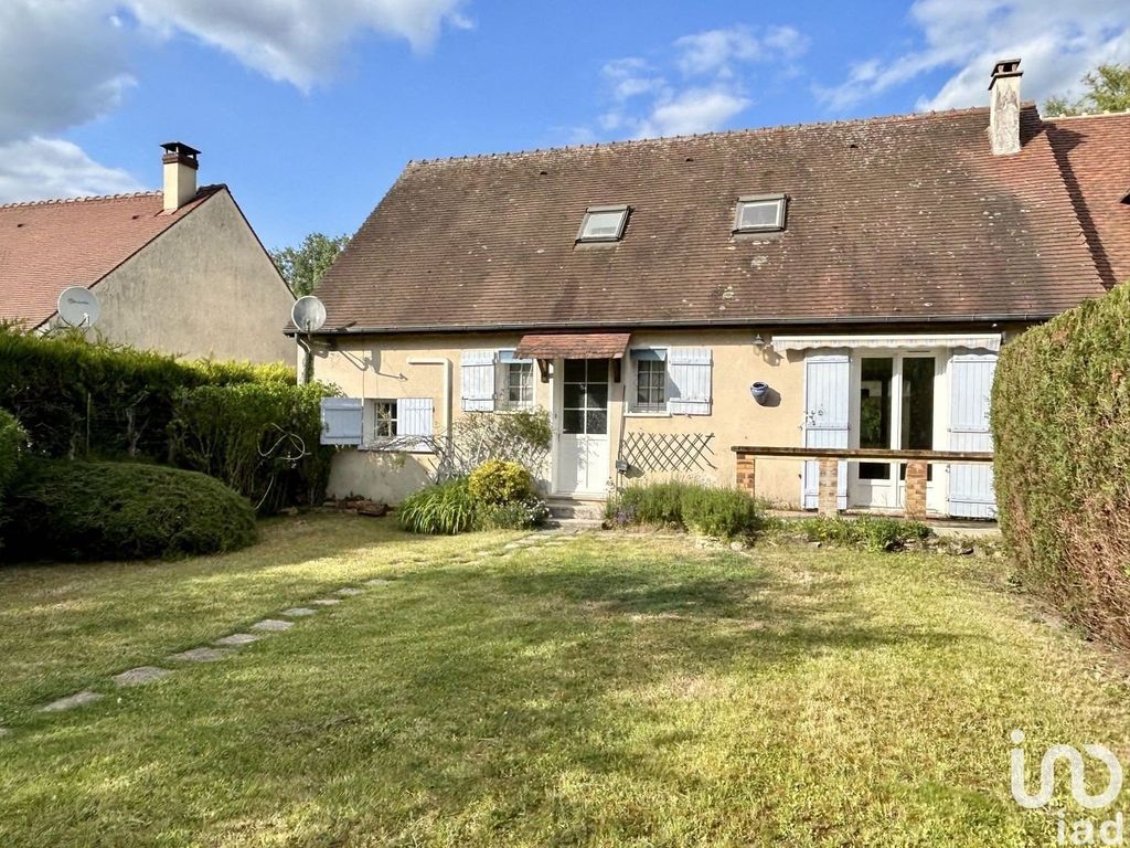 Achat maison à vendre 4 chambres 115 m² - Larchant