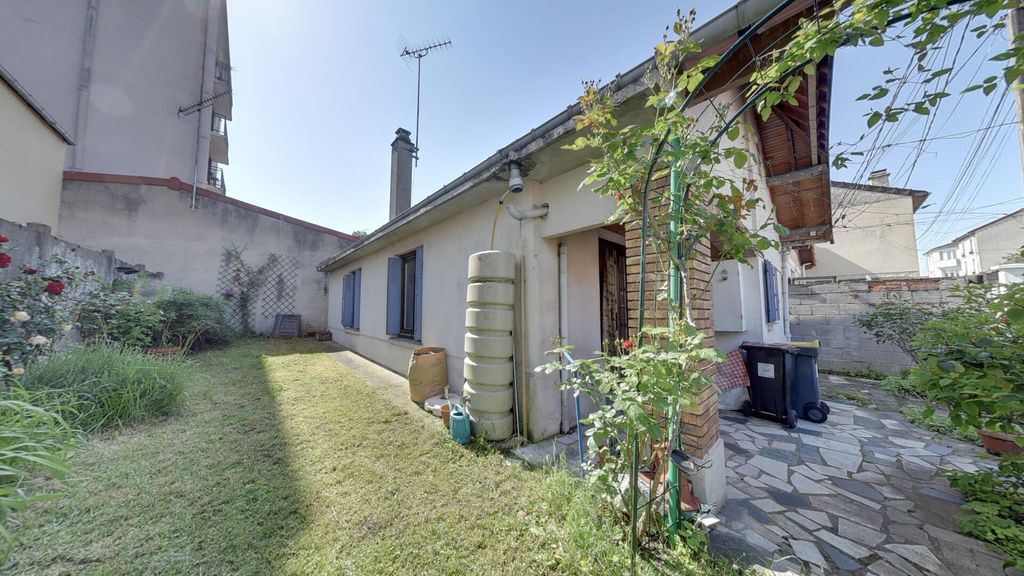 Achat maison à vendre 3 chambres 70 m² - Montreuil