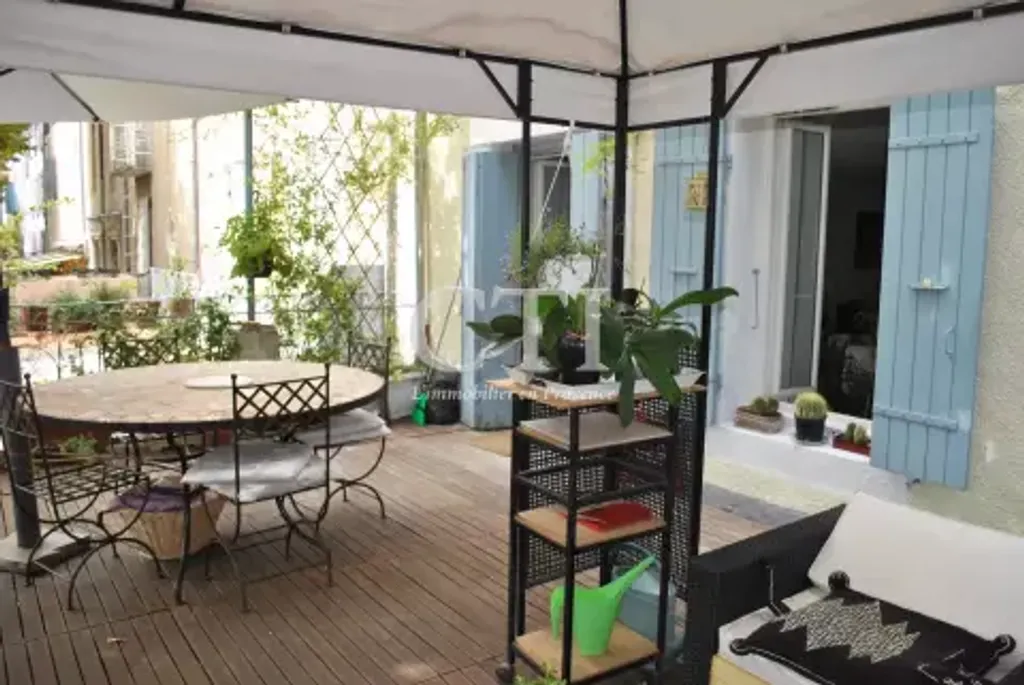 Achat appartement à vendre 3 pièces 100 m² - Vaison-la-Romaine