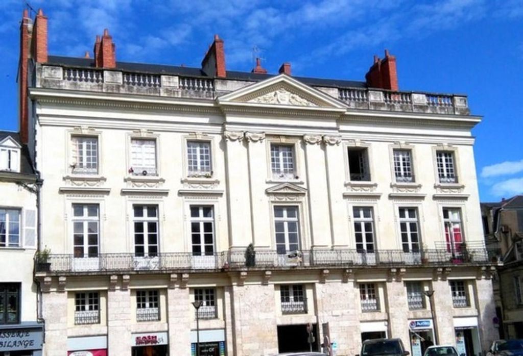 Achat appartement à vendre 5 pièces 111 m² - Saumur