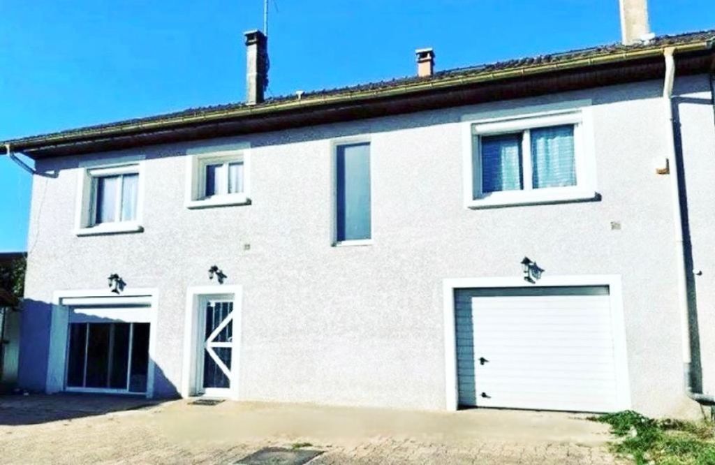 Achat maison à vendre 6 chambres 240 m² - Montagnat