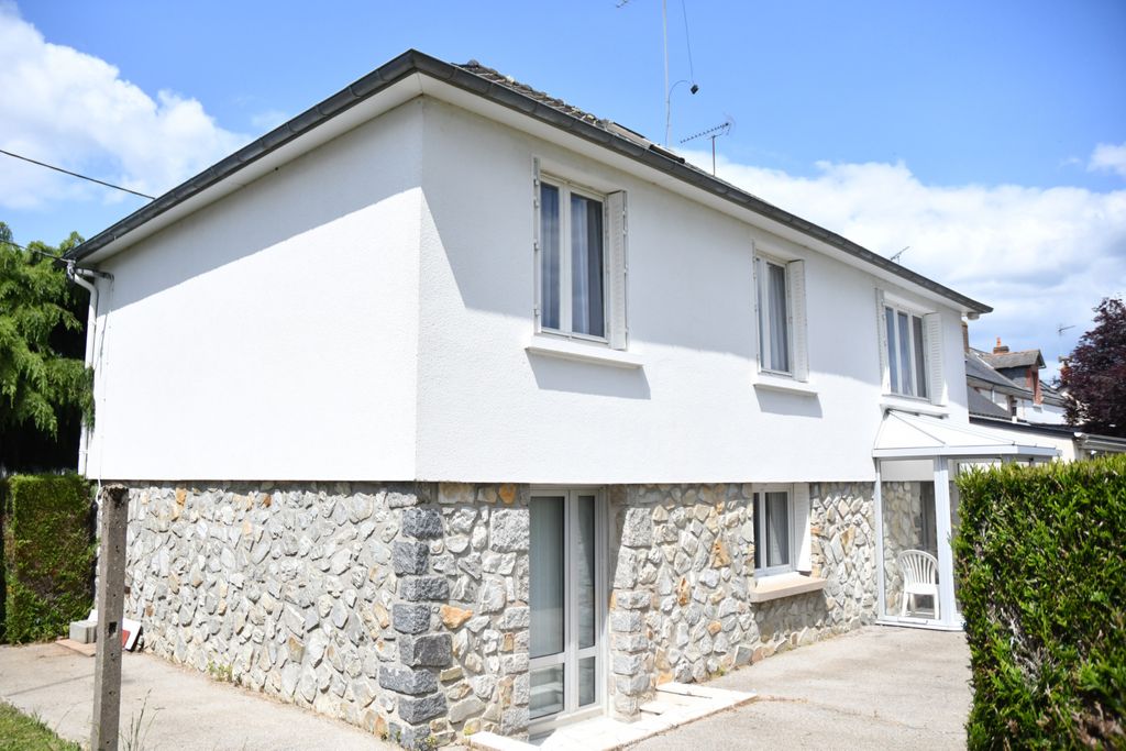 Achat maison à vendre 4 chambres 116 m² - Châteaubriant