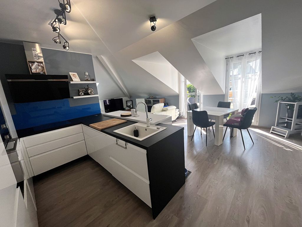 Achat appartement à vendre 3 pièces 54 m² - Les Clayes-sous-Bois