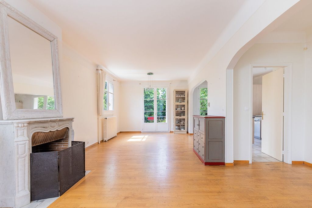 Achat maison à vendre 5 chambres 175 m² - Verrières-le-Buisson