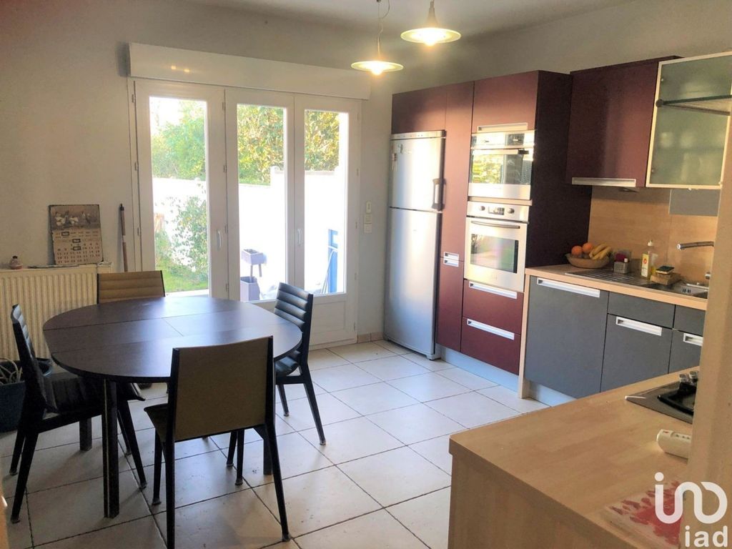 Achat maison à vendre 4 chambres 152 m² - Saint-Maur-des-Fossés