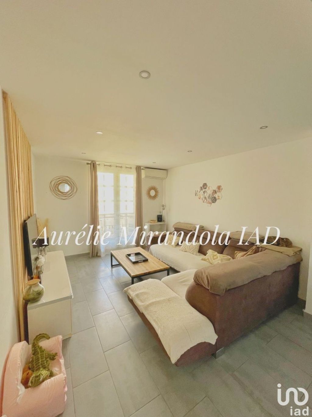 Achat appartement à vendre 3 pièces 69 m² - La Seyne-sur-Mer