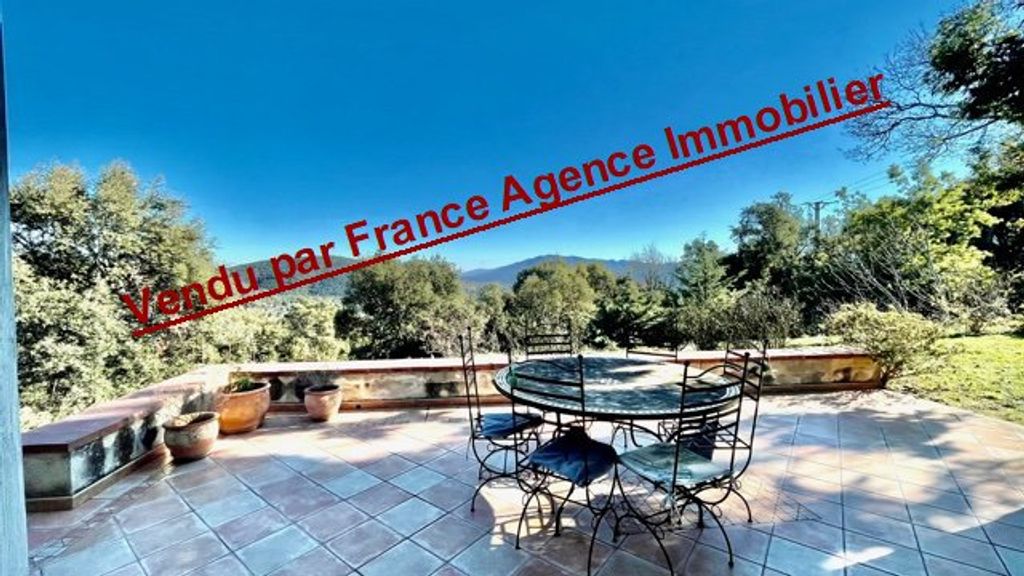 Achat maison à vendre 4 chambres 155 m² - Céret