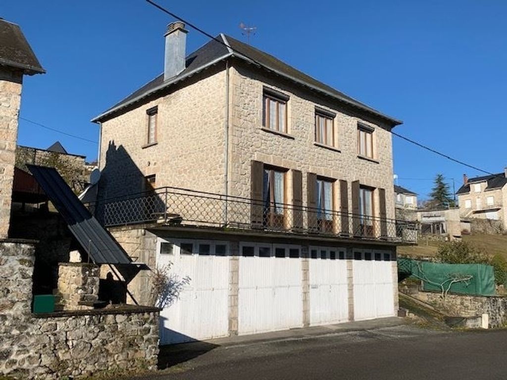 Achat maison à vendre 8 chambres 161 m² - Treignac