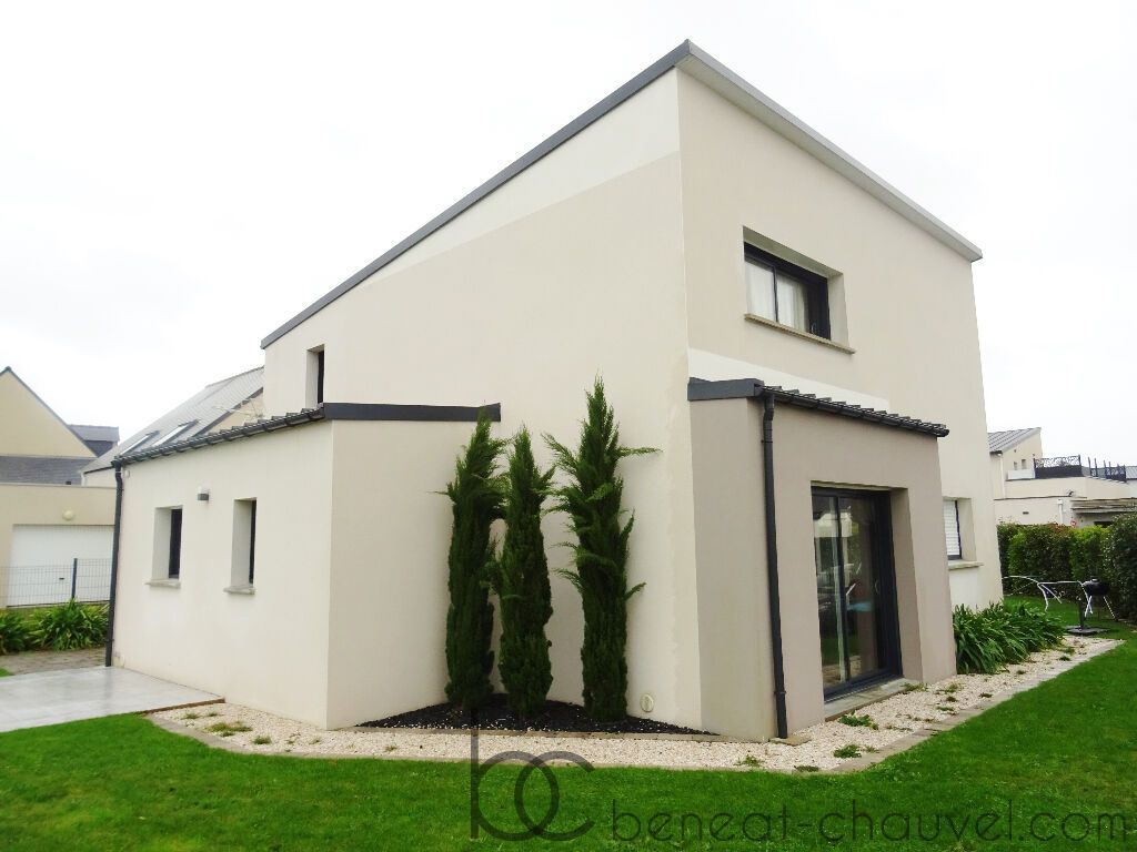 Achat maison à vendre 4 chambres 147 m² - Vannes