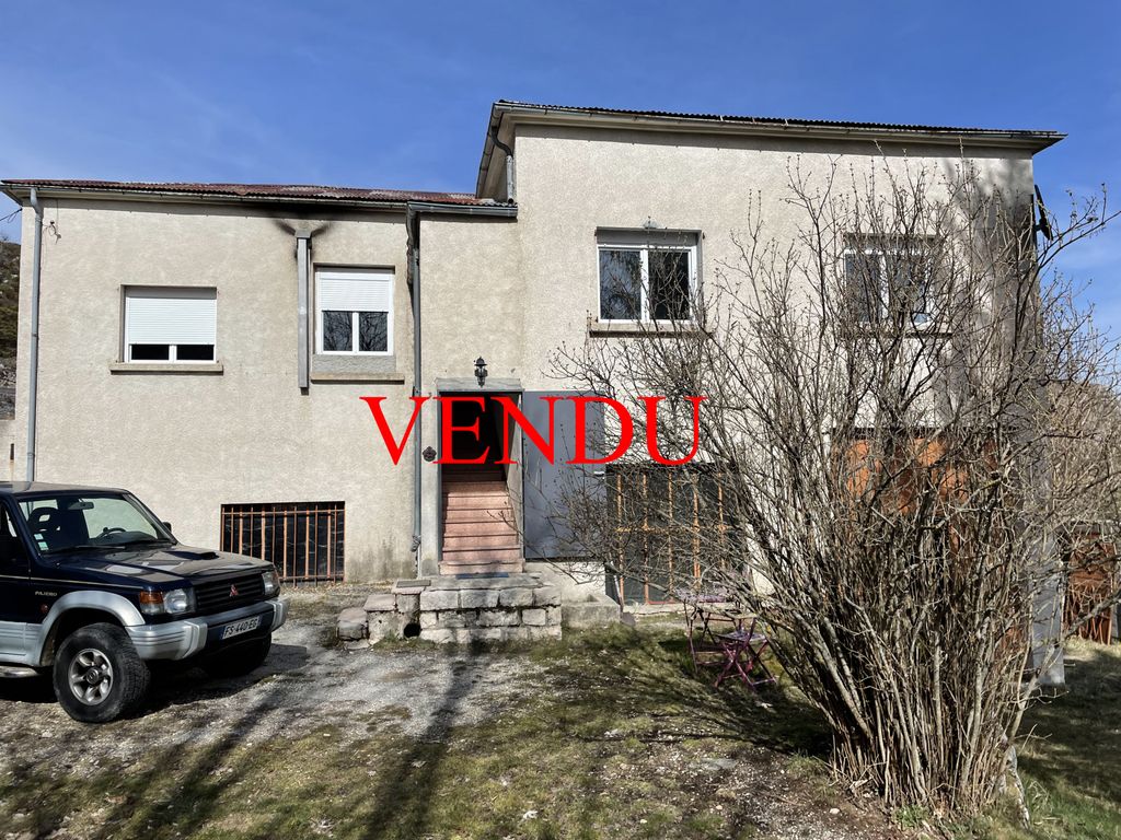 Achat maison à vendre 3 chambres 130 m² - Caille