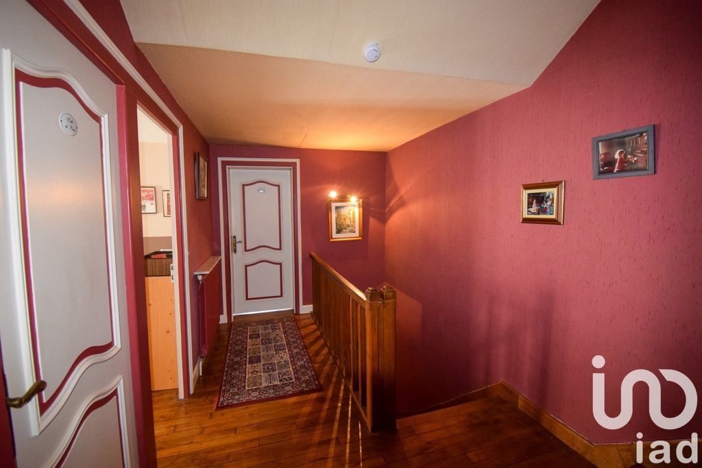 Achat maison à vendre 5 chambres 180 m² - Sauviat-sur-Vige