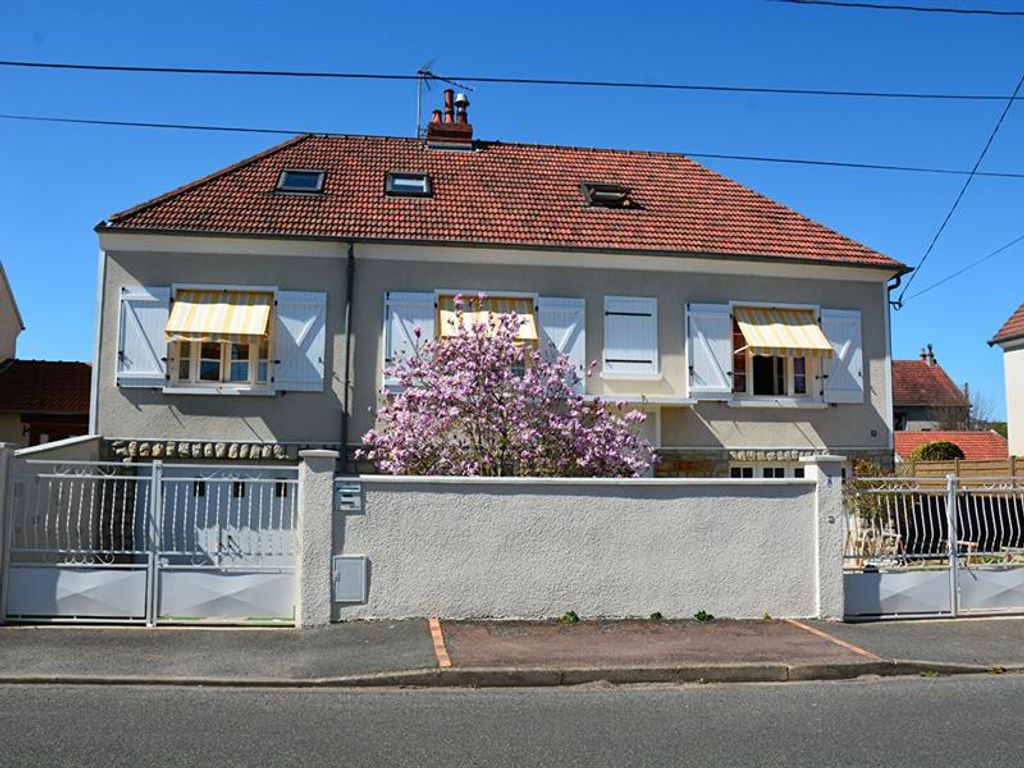 Achat maison à vendre 5 chambres 160 m² - Nevers