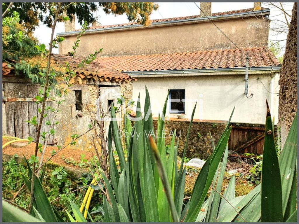 Achat maison à vendre 4 chambres 117 m² - Les Pineaux